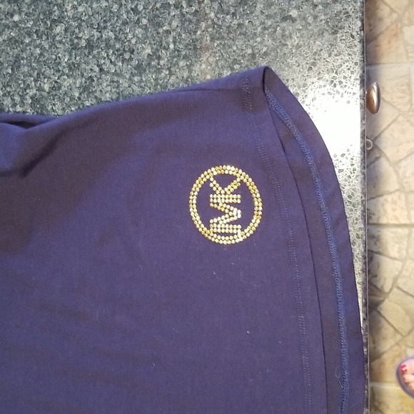 Like new tshirt dress - Picture 4 of 4